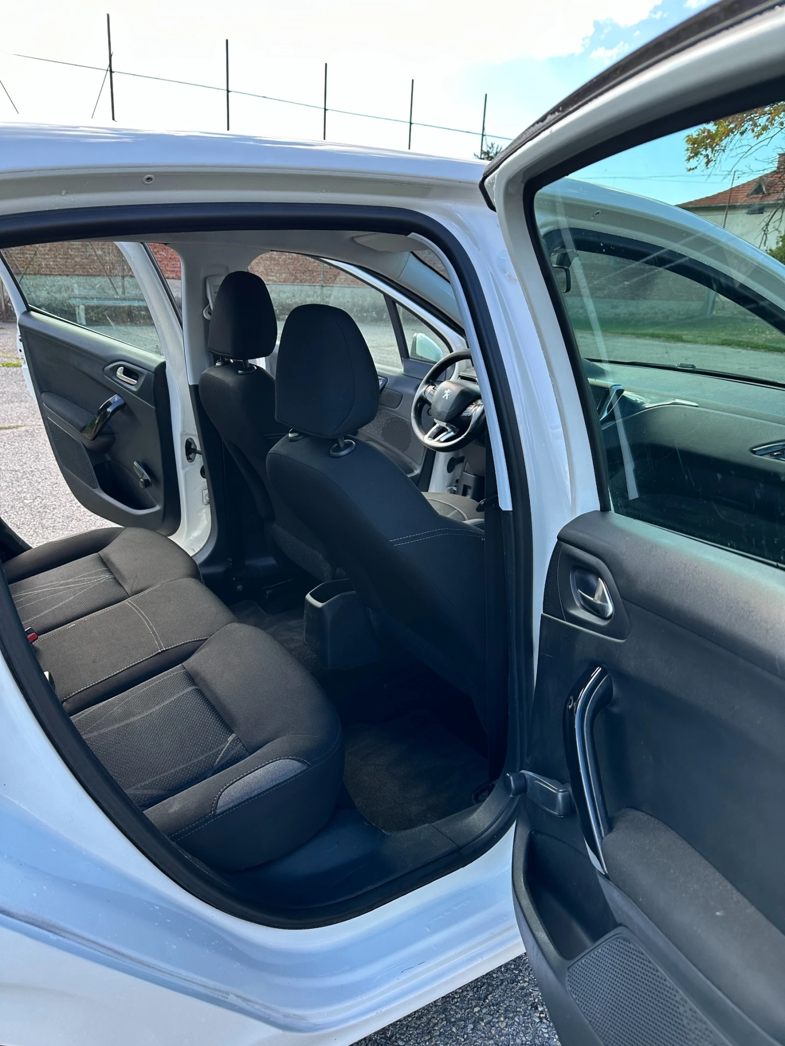 Peugeot 208 Газ - изображение 10
