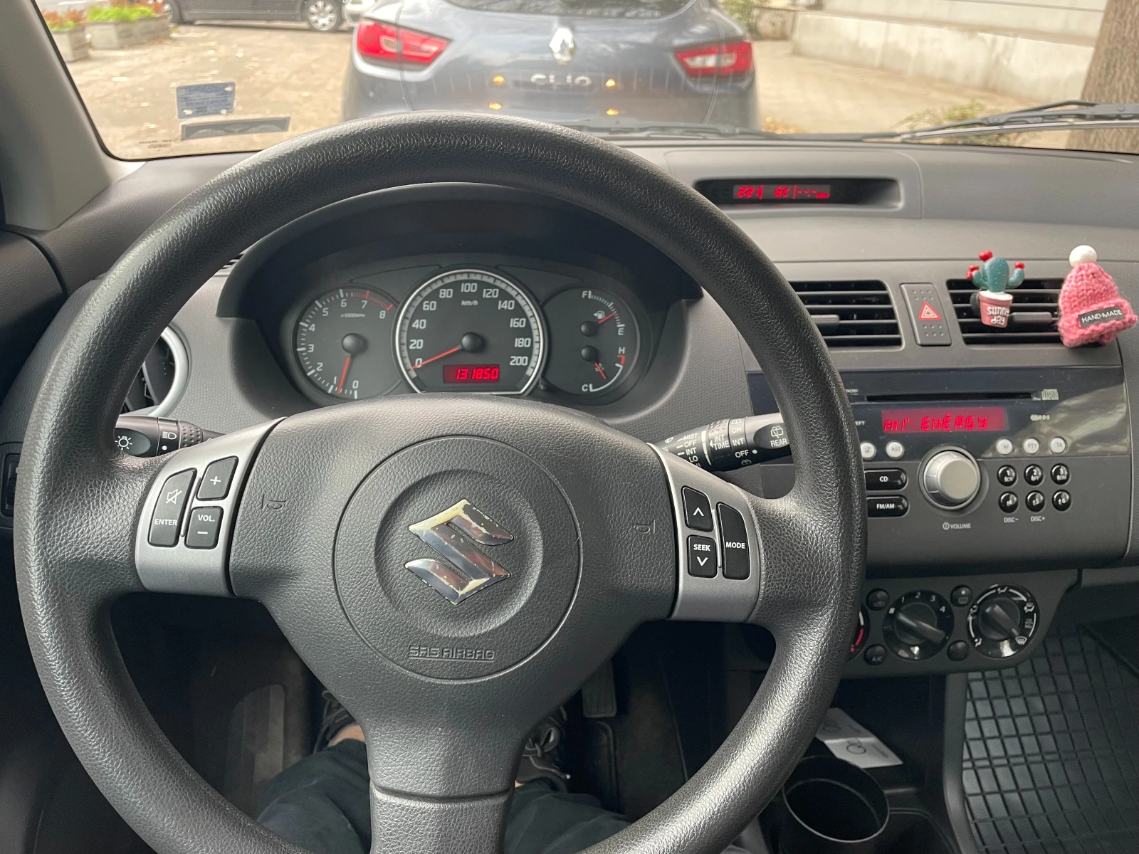 Suzuki Swift 1.3 - изображение 9