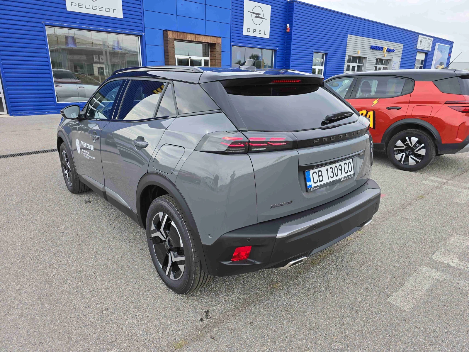 Peugeot 2008 GT PureTech 145 HYBRID 48V e-DCS6 | Mobile.bg � ����������� 7