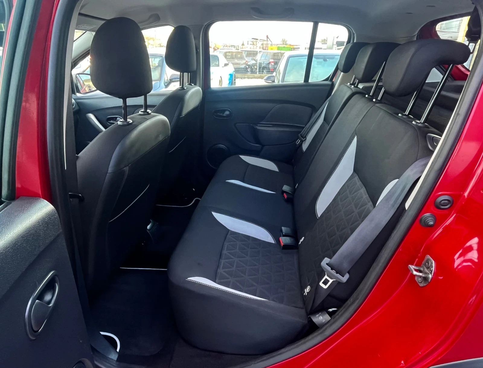 Dacia Sandero 1.5DCI STEPWAY* * ����� ��������!!! | Mobile.bg � ����������� 11