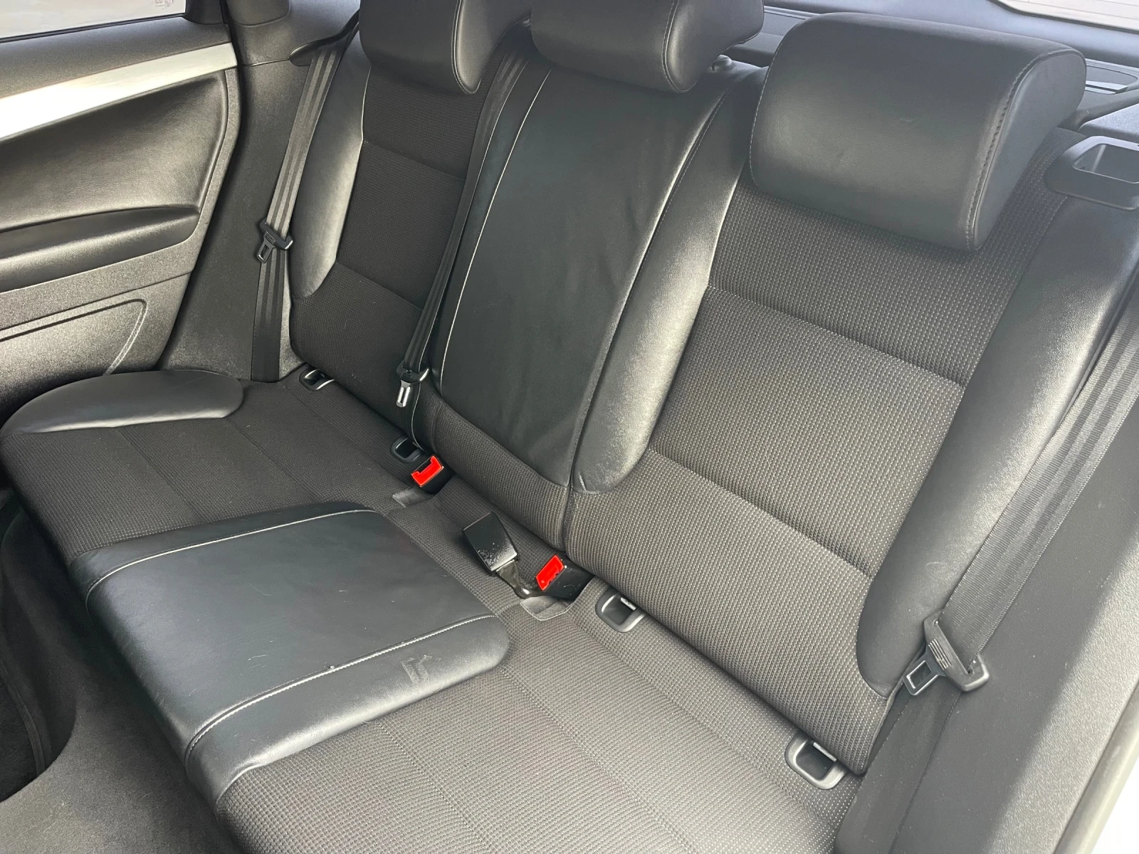 Audi A3 SPORTBACK 1.8T 160 К.С. QUATTRO 173 000 КМ., снимка 11 - Автомобили и джипове - 53954922