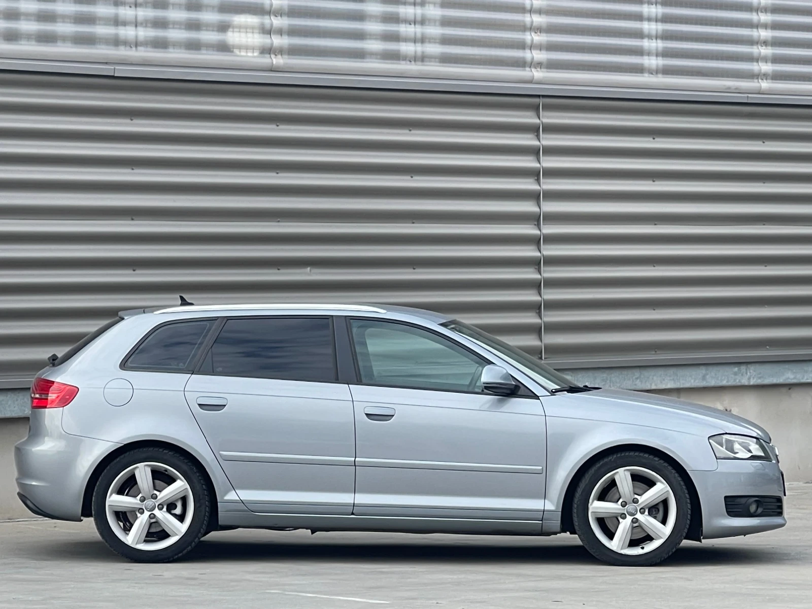 Audi A3 SPORTBACK 1.8T 160 К.С. QUATTRO 173 000 КМ., снимка 8 - Автомобили и джипове - 53954922