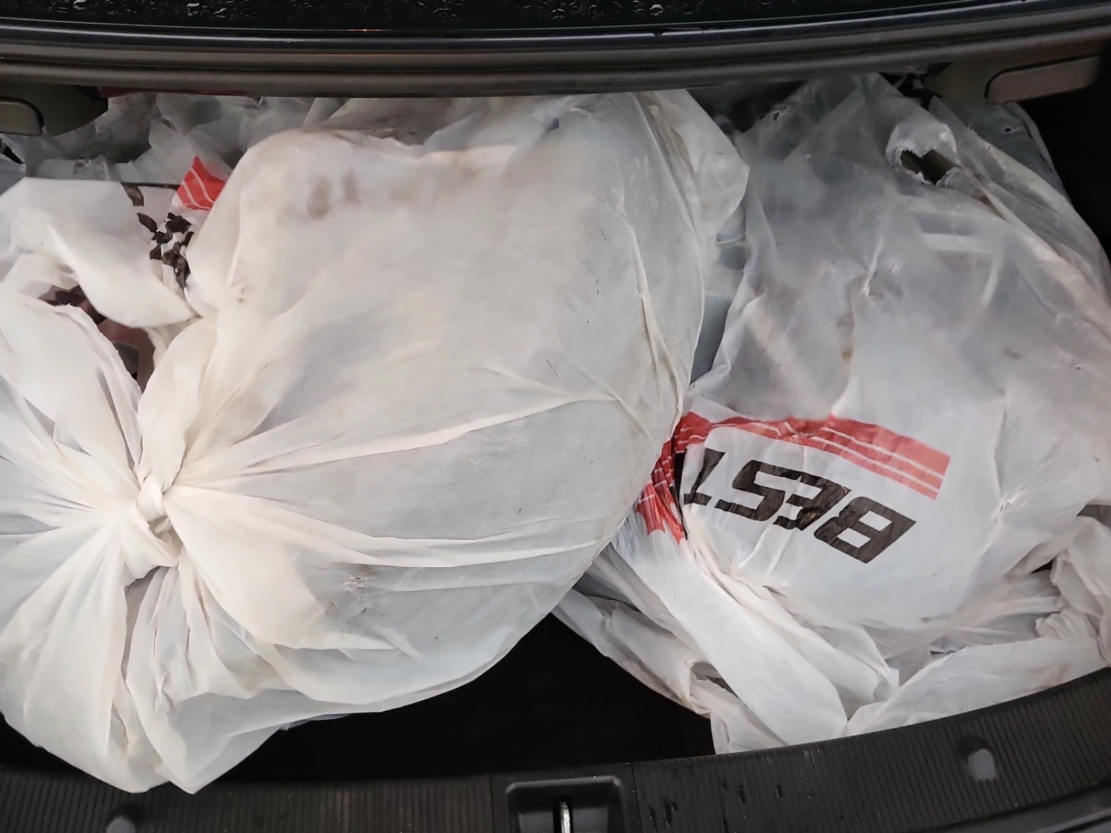 Mercedes-Benz E 500 ОБДУХВАНЕ * ПАНОРАМА * СЕРВИЗНА ИСТОРИЯ * , снимка 13 - Автомобили и джипове - 54140753