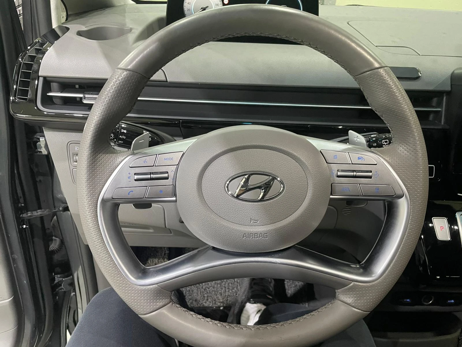 Hyundai Staria 3.5 V6 LPG ! 6+ 1 ! Inspiration ! | Mobile.bg � ����������� 16