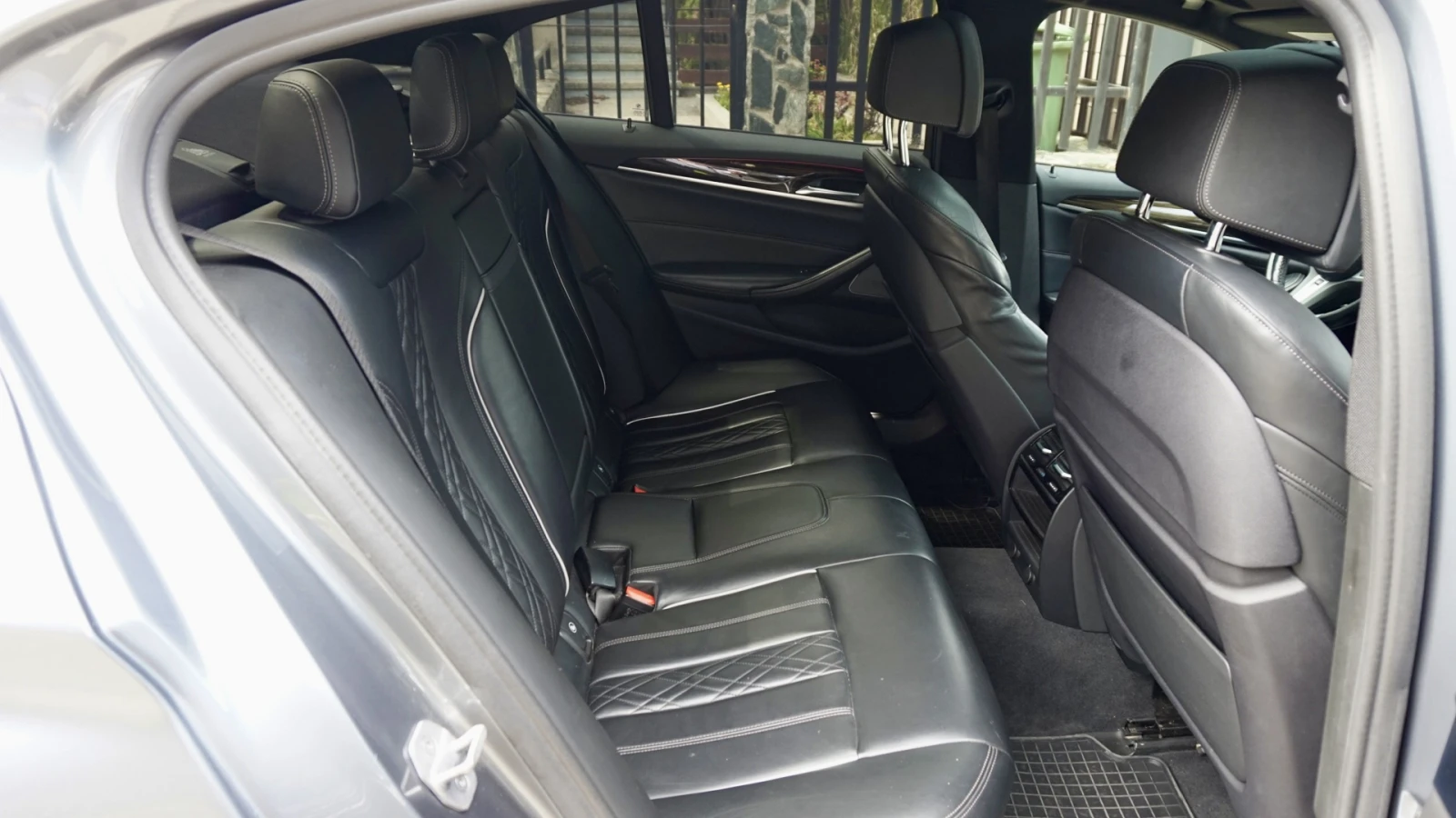 BMW 540 Xdrive, снимка 16 - Автомобили и джипове - 54242890