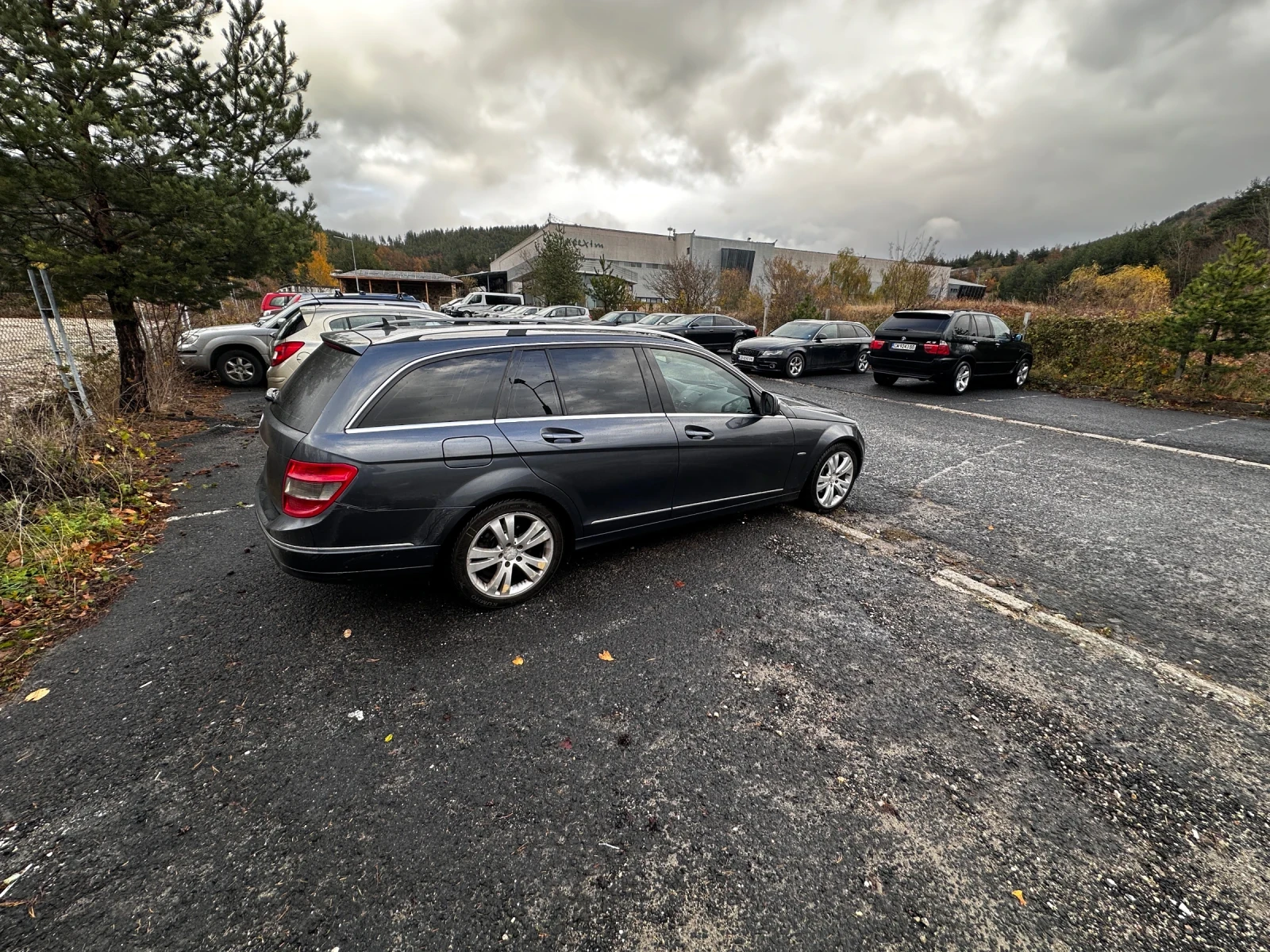 Mercedes-Benz C 200, снимка 3 - Автомобили и джипове - 54399650