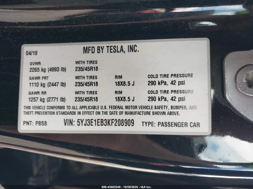 Tesla Model 3 Long Range/Performance, снимка 9 - Автомобили и джипове - 54419109
