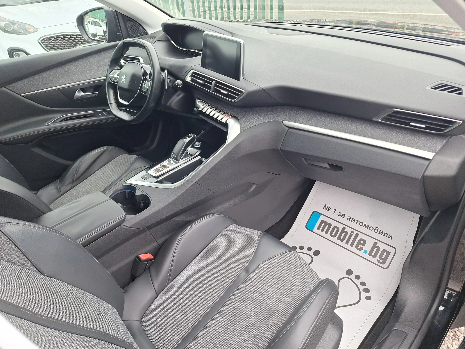 Peugeot 3008 1.6 Hdi 120 Ks Koja Navi Full!, снимка 12 - Автомобили и джипове - 54543076