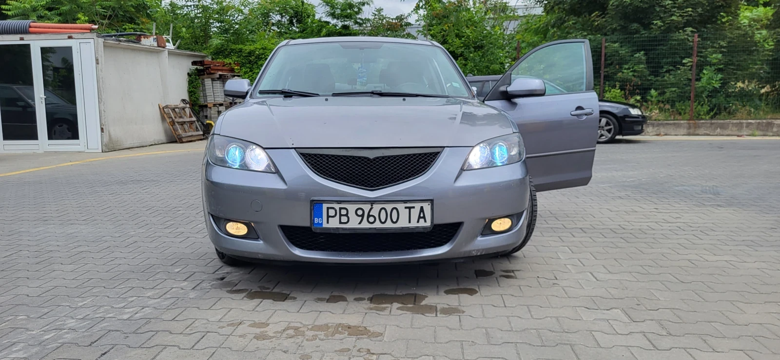 Mazda 3, снимка 13 - Автомобили и джипове - 54881170