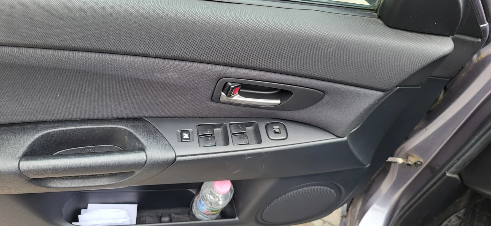 Mazda 3, снимка 5 - Автомобили и джипове - 54881170