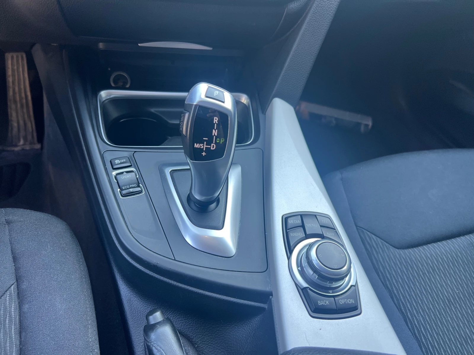 BMW 320 Германия перфект, снимка 11 - Автомобили и джипове - 55168501