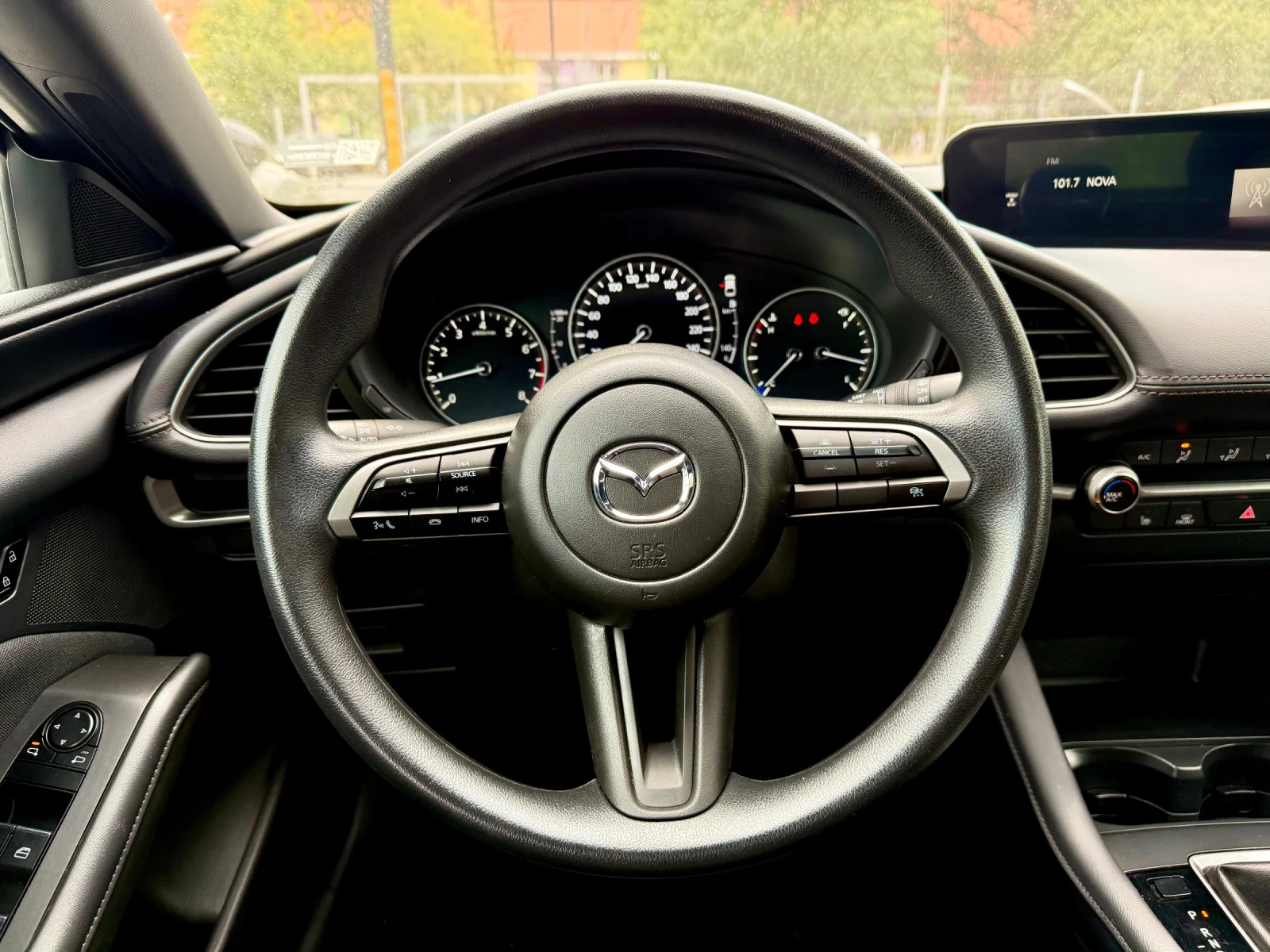 Mazda 3 SkyActivG, снимка 8 - Автомобили и джипове - 55623366