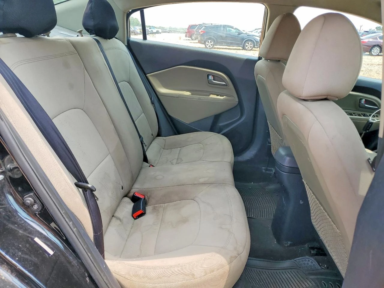 Kia Rio, снимка 10 - Автомобили и джипове - 55752481