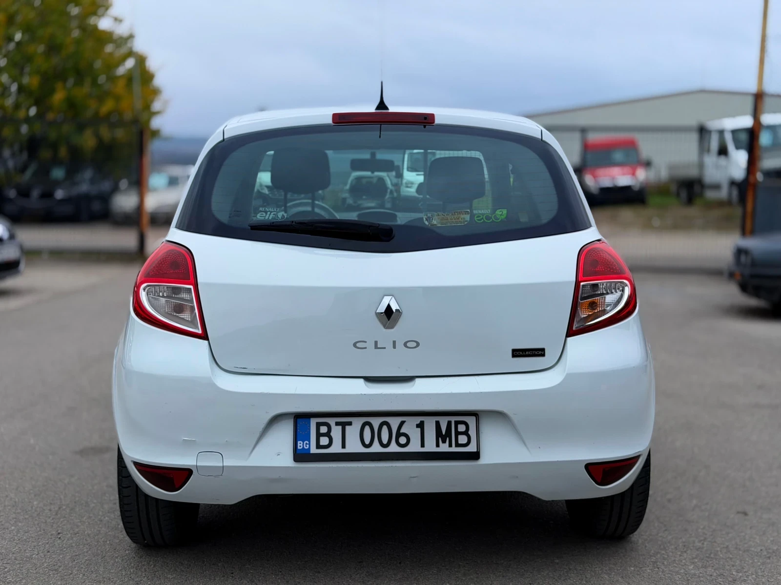 Renault Clio 1.5dCi, снимка 5 - Автомобили и джипове - 56659736