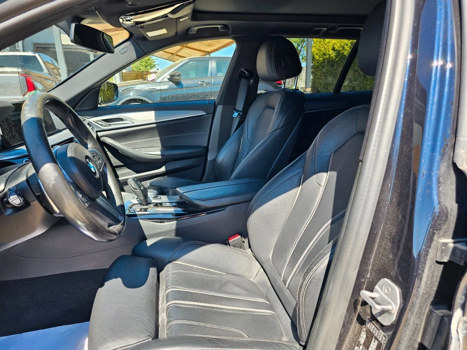 BMW 530 xDrive M Sport, снимка 13 - Автомобили и джипове - 56736127