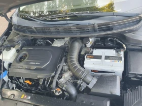 Kia Stonic Diesel 1.6 Deluxe * НАЙ-ДОБРА ЦЕНА В БЪЛГАРИЯ* , снимка 6