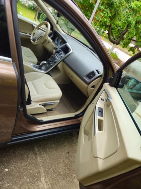 Volvo XC60, снимка 13