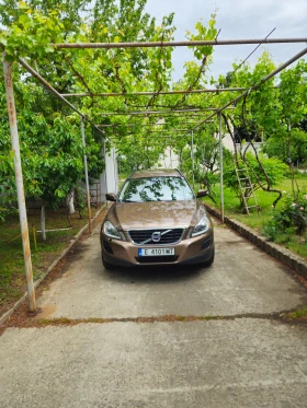 Volvo XC60, снимка 2