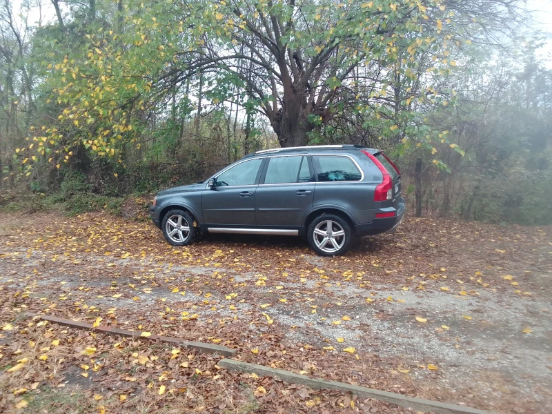 Volvo Xc90 2.4, снимка 2 - Автомобили и джипове - 47364508