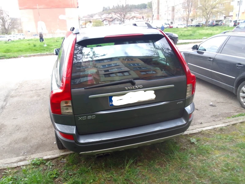 Volvo Xc90 2.4, снимка 5 - Автомобили и джипове - 47364508