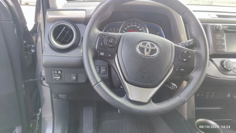 Toyota Rav4 AVTOMAT 4* 4, снимка 12 - Автомобили и джипове - 47512130