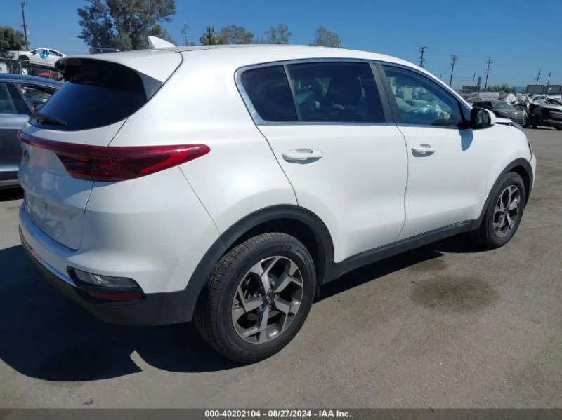 Kia Sportage LX / КРАЙНА ЦЕНА ДО БЪЛГАРИЯ!!!, снимка 7 - Автомобили и джипове - 48063937