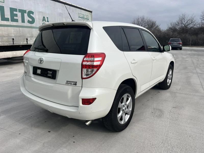 Toyota Rav4, снимка 3 - Автомобили и джипове - 48146909