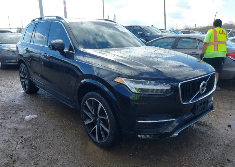 Volvo Xc90, снимка 3 - Автомобили и джипове - 48731534