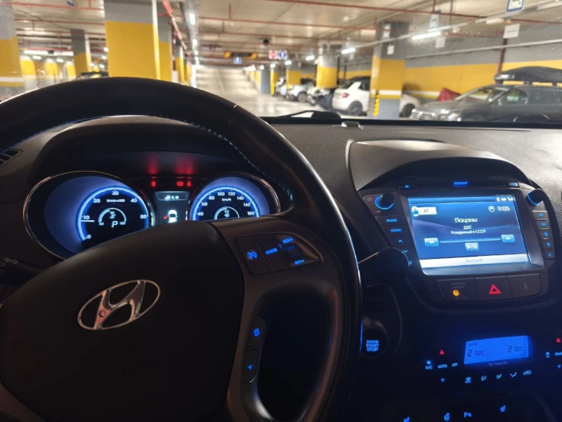 Hyundai IX35 CRDI, снимка 4 - Автомобили и джипове - 53033703