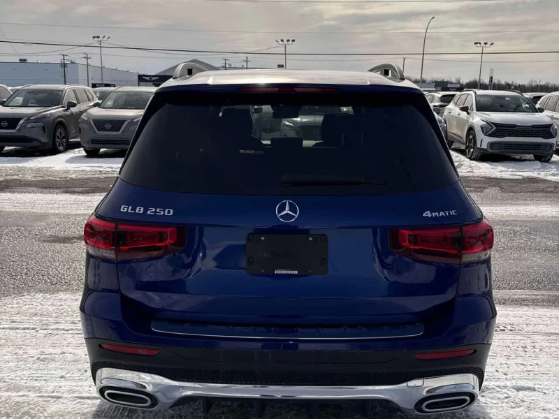 Mercedes-Benz GLB 250/CARFAX/ДИСТРОНИК/360 КАМЕРИ , снимка 5 - Автомобили и джипове - 53599567