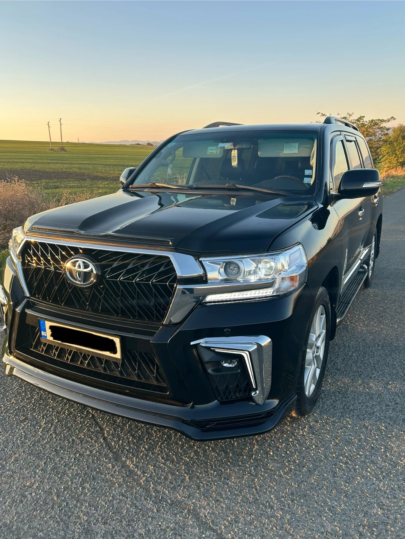 Toyota Land cruiser 200 v8 4, 5, снимка 1