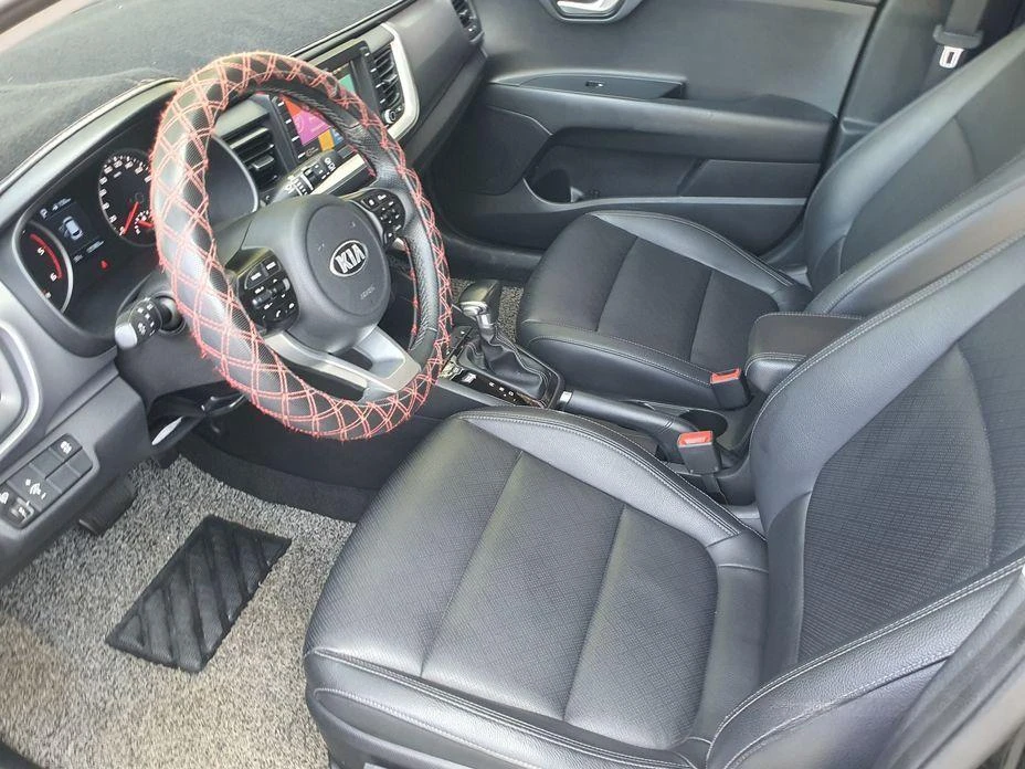 Kia Stonic Diesel 1.6 Deluxe * -   *  | Mobile.bg   8