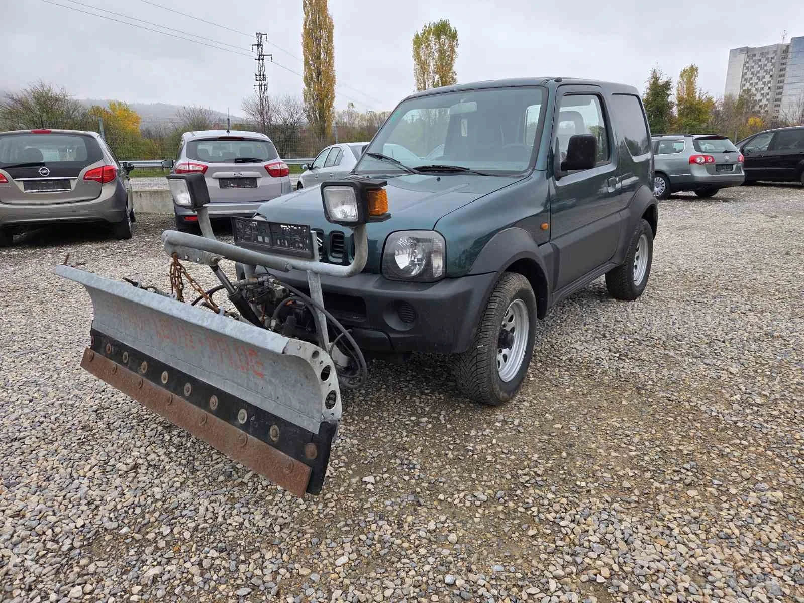 Suzuki Jimny 1.3i-80PS-44- | Mobile.bg   1