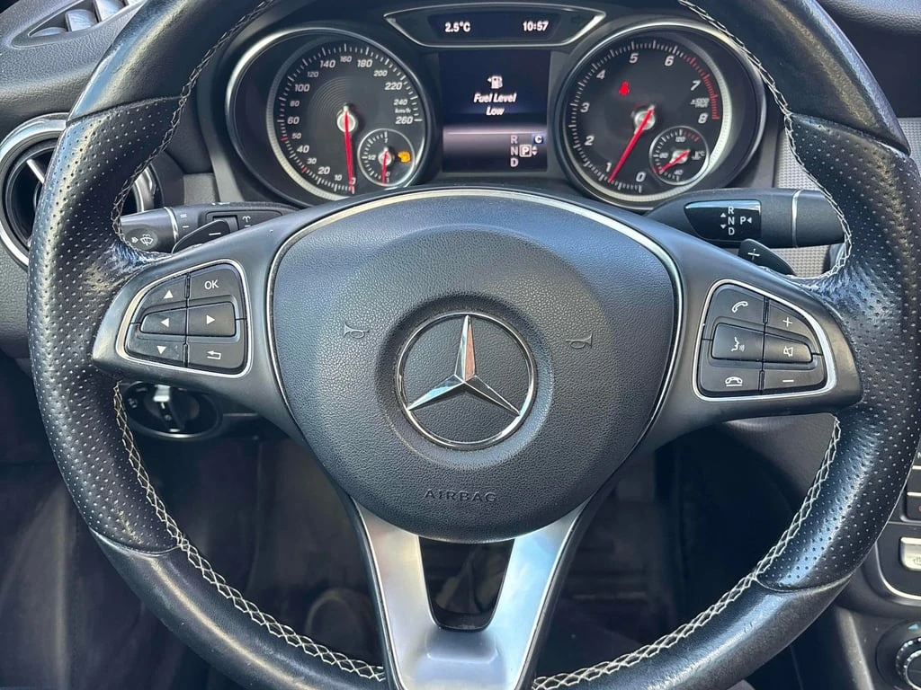 Mercedes-Benz GLA 250 * CARFAX * БЕЗ ПЪРВОНАЧАЛНА ВНОСКА - изображение 8