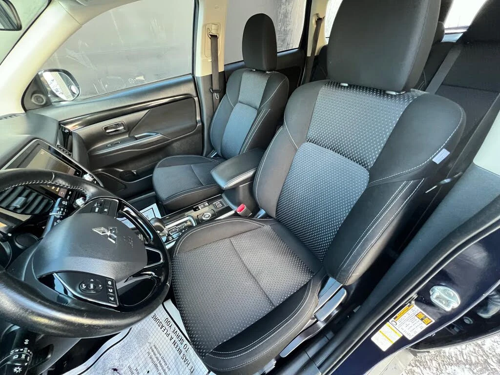 Mitsubishi Outlander SE AWC* ПОДГРЕВ* КАМЕРА* МЪРТВА ТОЧКА* 6+ 1 - изображение 8