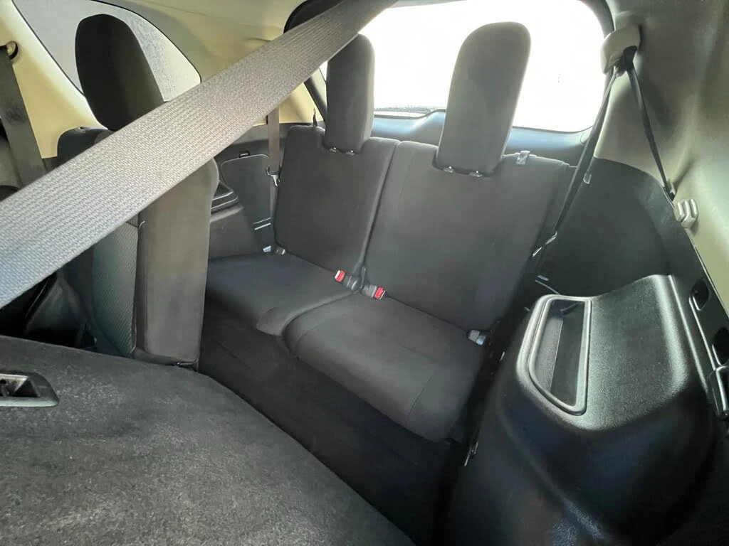 Mitsubishi Outlander SE AWC* ПОДГРЕВ* КАМЕРА* МЪРТВА ТОЧКА* 6+ 1 - изображение 10