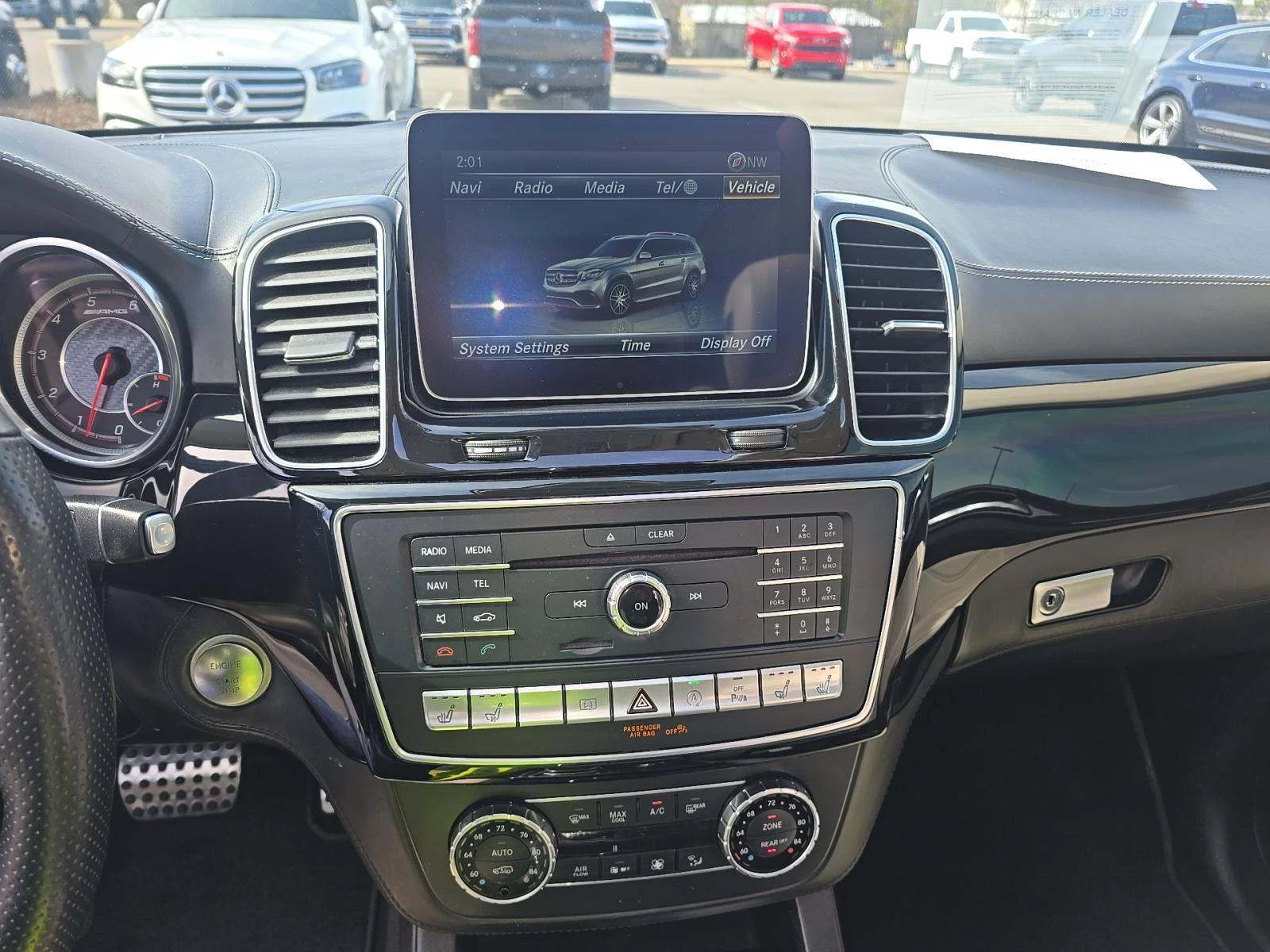 Mercedes-Benz GLS 63 AMG  - изображение 10