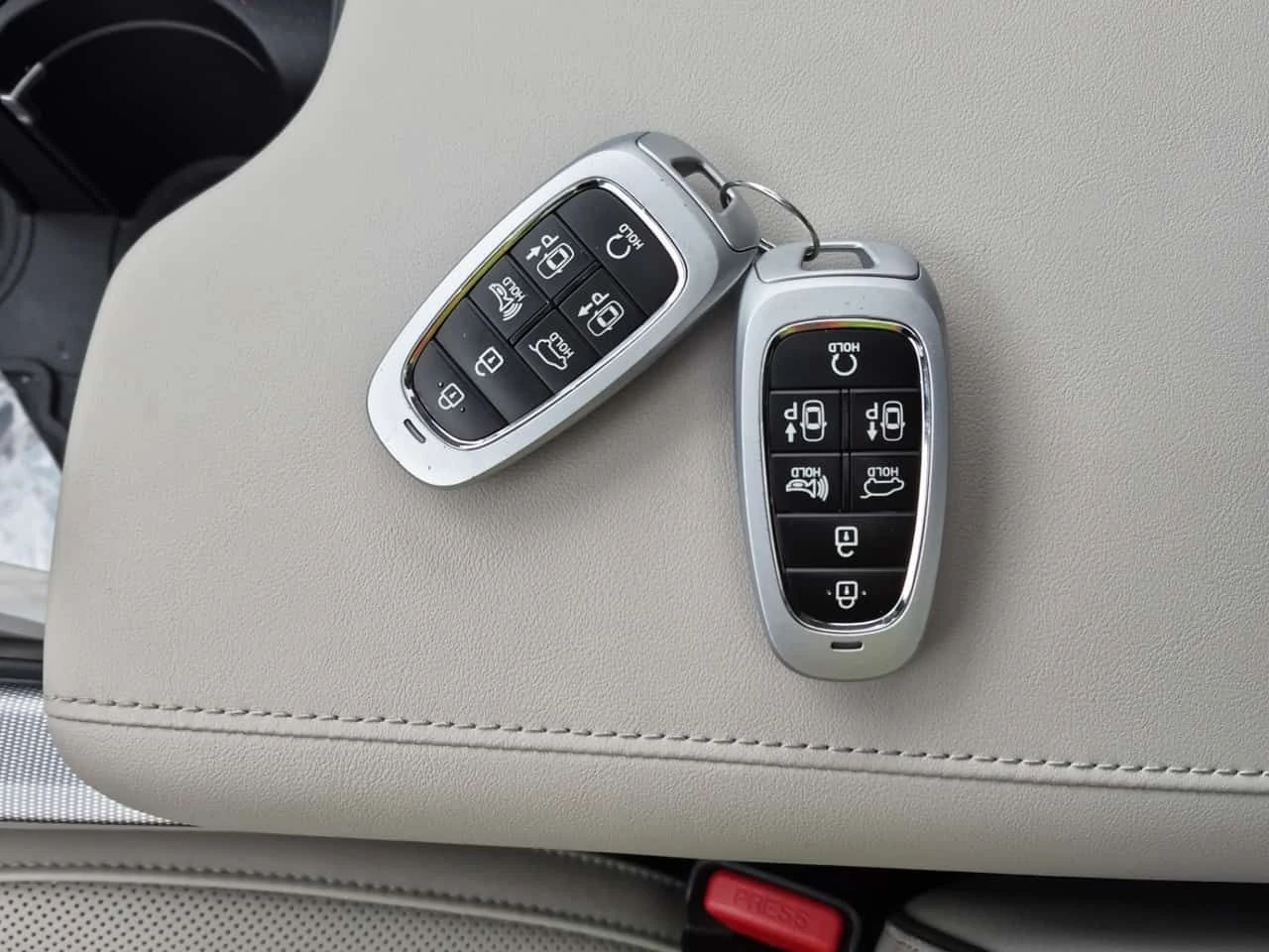 Hyundai Palisade ULTIMATE CALLIGRAPHY| ПАНОРАМА| ОБДУХВАНЕ| 360, снимка 17 - Автомобили и джипове - 54087557