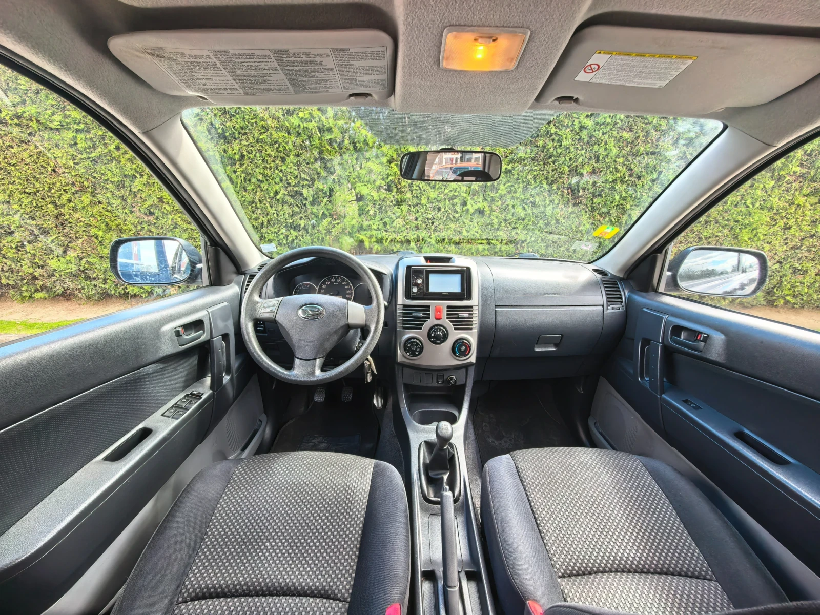 Daihatsu Terios 1.5 Hiro 4х4 , снимка 9 - Автомобили и джипове - 54148761