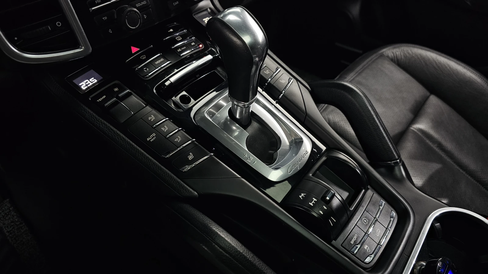 Porsche Cayenne 3.0Diesel autogeorge.com, снимка 13 - Автомобили и джипове - 54201503