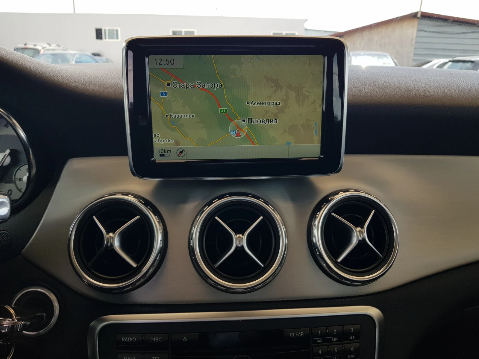 Mercedes-Benz GLA 200 CDI AMG/ПАНОРАМА/АВТОМАТИК ЛИЗИНГ, снимка 14 - Автомобили и джипове - 54525753