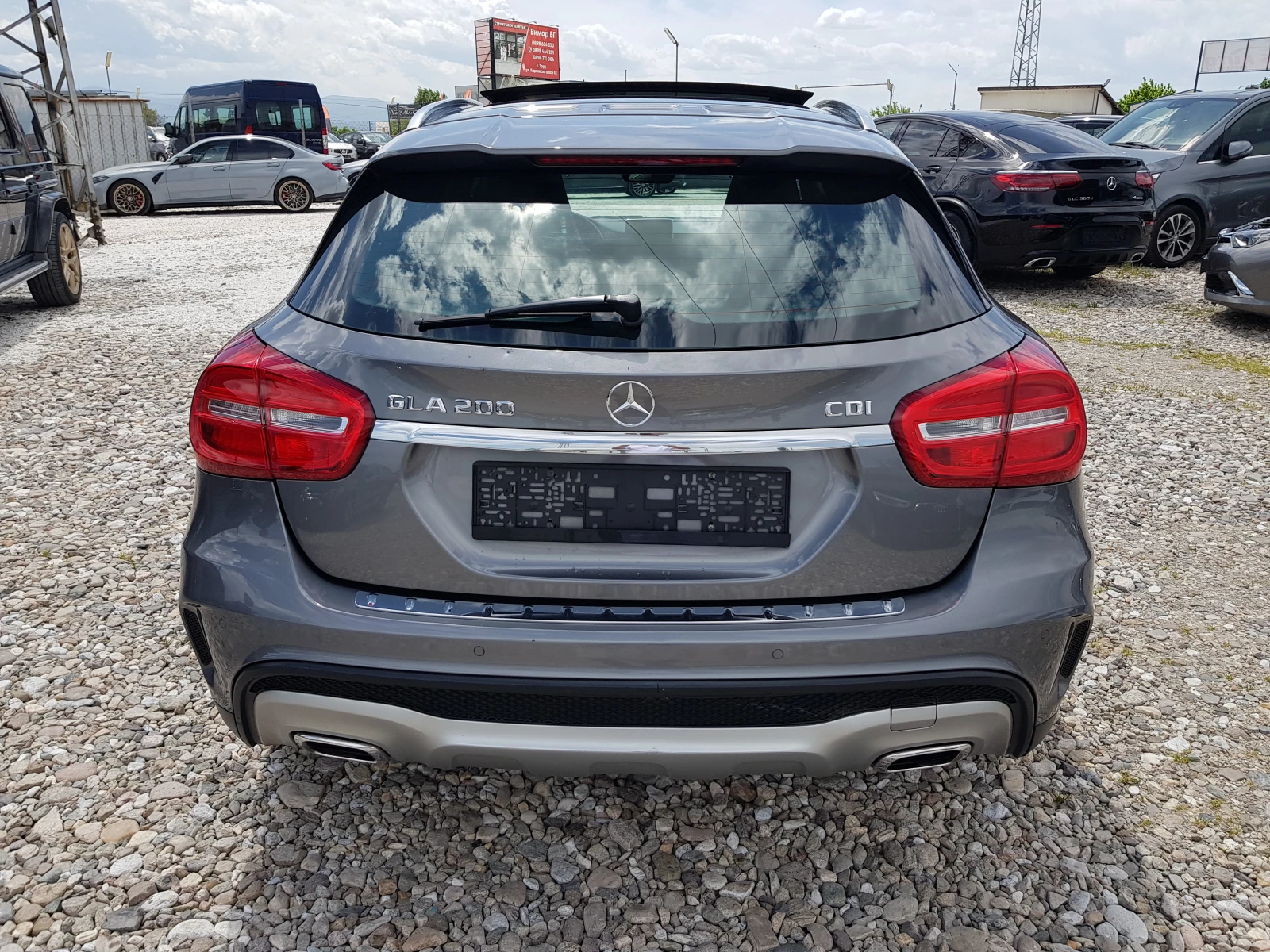 Mercedes-Benz GLA 200 CDI AMG/ПАНОРАМА/АВТОМАТИК ЛИЗИНГ, снимка 6 - Автомобили и джипове - 54525753