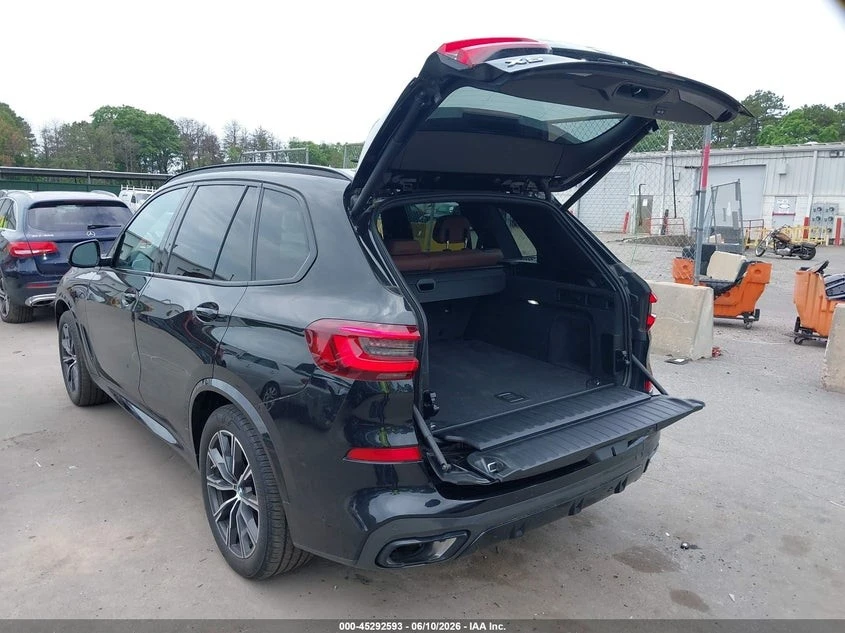 BMW X5 * 40i* X-Drive* M PACK* 360* Ambient Light* Head-u, снимка 5 - Автомобили и джипове - 55034366