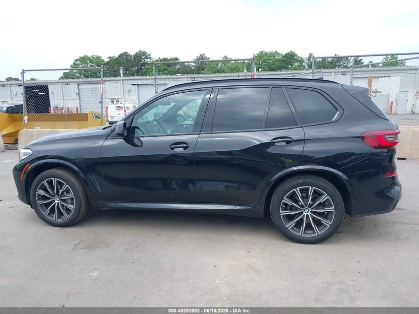 BMW X5 * 40i* X-Drive* M PACK* 360* Ambient Light* Head-u, снимка 4 - Автомобили и джипове - 55034366