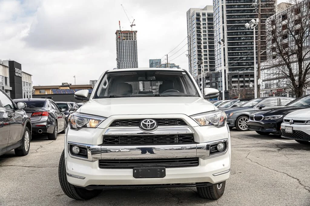 Toyota 4runner 4.0* V6* LIMITED* ПОДГРЕВ* КАМЕРА* КЕЙЛЕС* АВТОПИЛ, снимка 3 - Автомобили и джипове - 55275690
