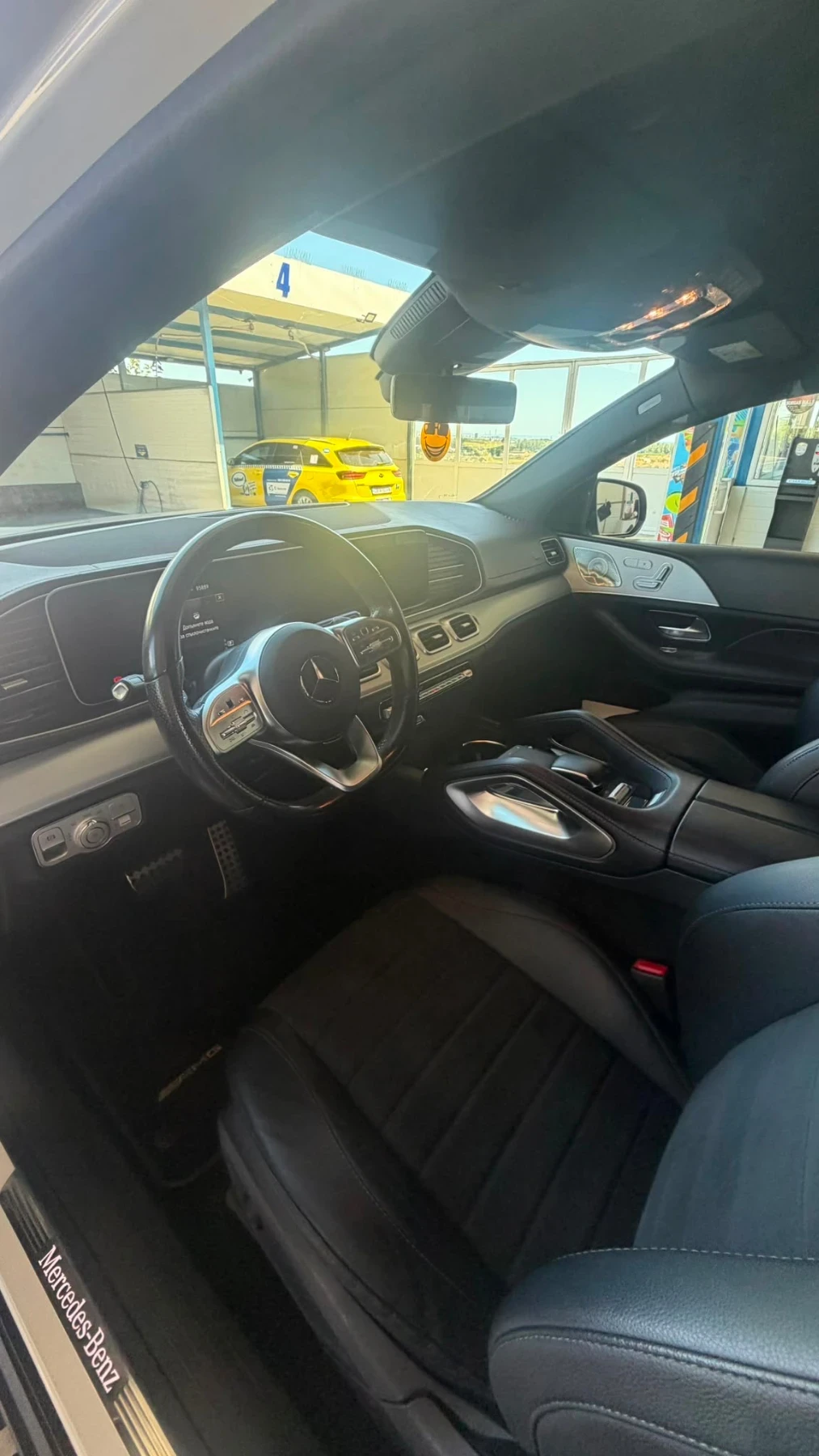 Mercedes-Benz GLE 350 COUPE 4 MATIC, снимка 8 - Автомобили и джипове - 55475724