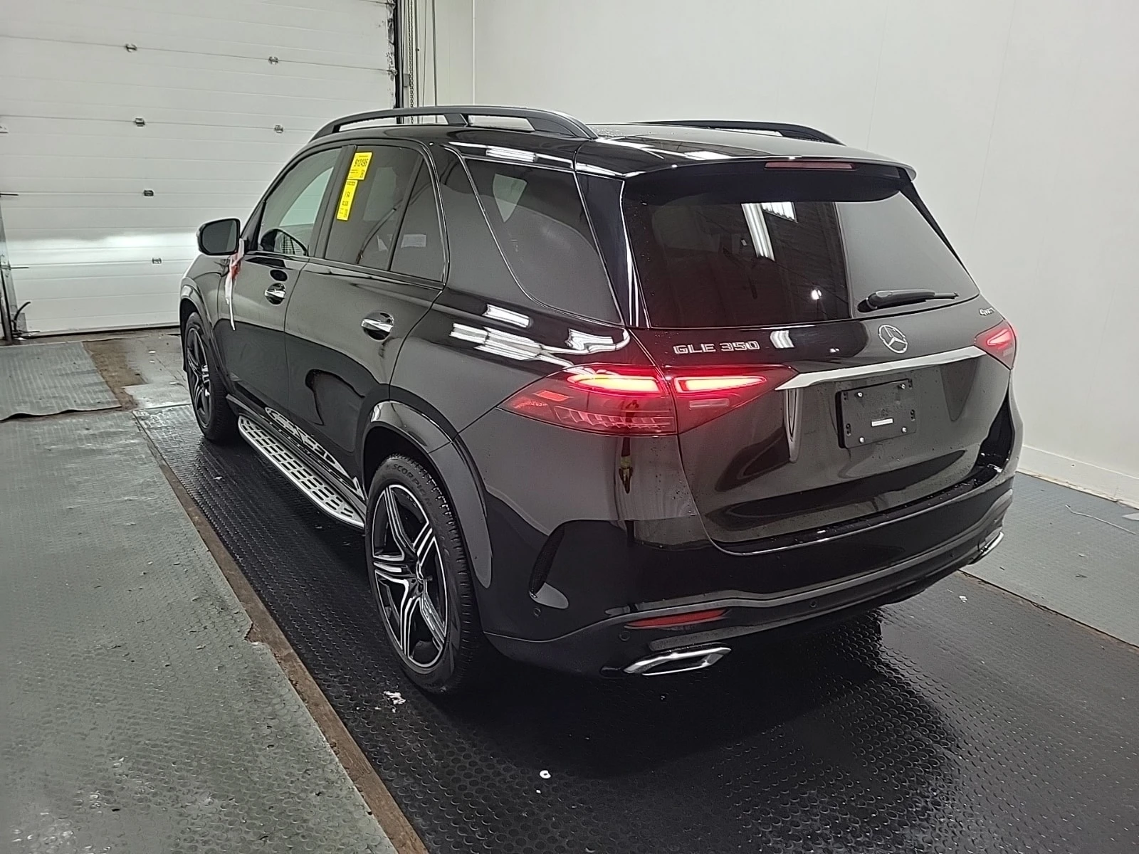 Mercedes-Benz GLE 350* CARFAX* АВТОКРЕДИТ БЕЗ ПЪРВОНАЧАЛНА ВНОСКА* , снимка 4 - Автомобили и джипове - 56093959