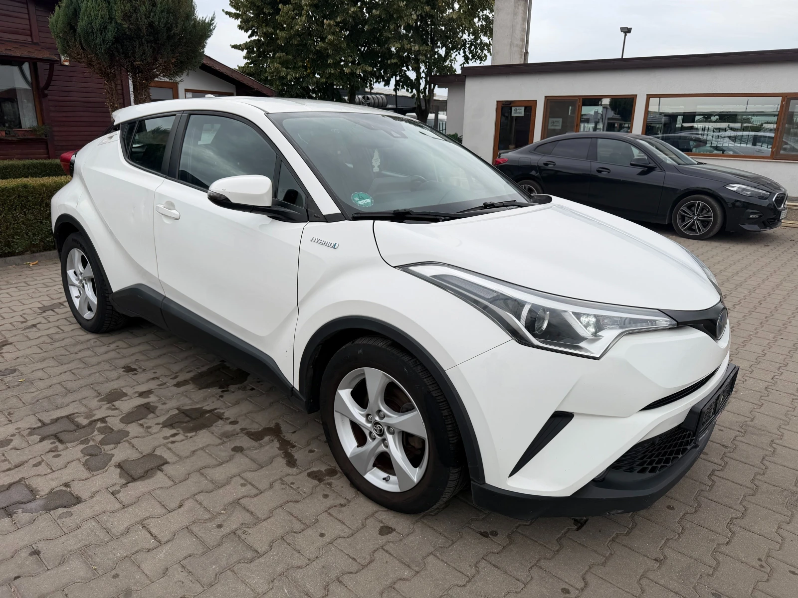 Toyota C-HR 1.8HYBRID AVTOMAT/NAVI/KAMERA EURO 6, снимка 4 - Автомобили и джипове - 56223532