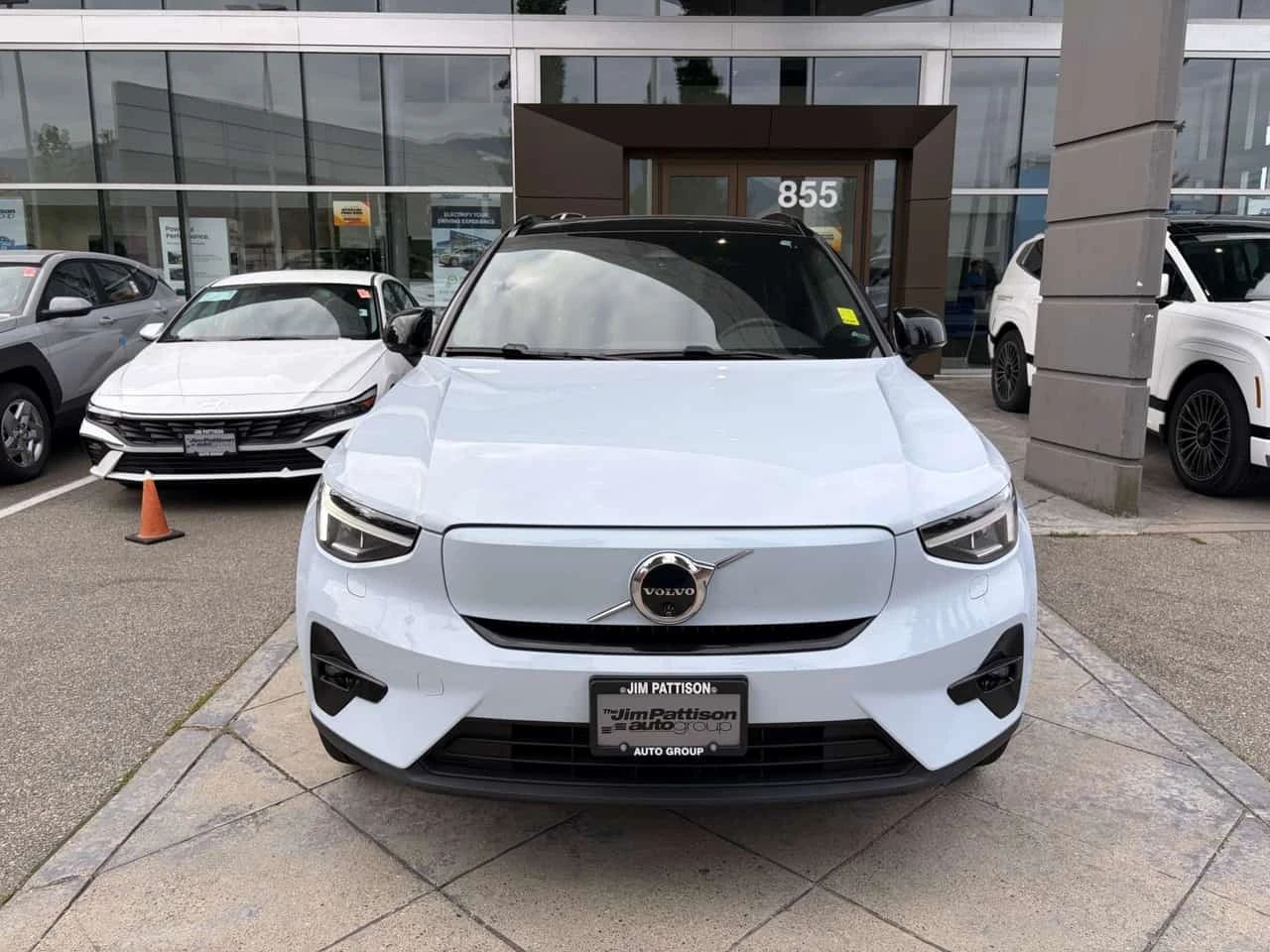 Volvo XC40 * Pure Twin eAWD Plus  * ПАНОРАМА * ЦЕНА ДО БГ * , снимка 8 - Автомобили и джипове - 56636890