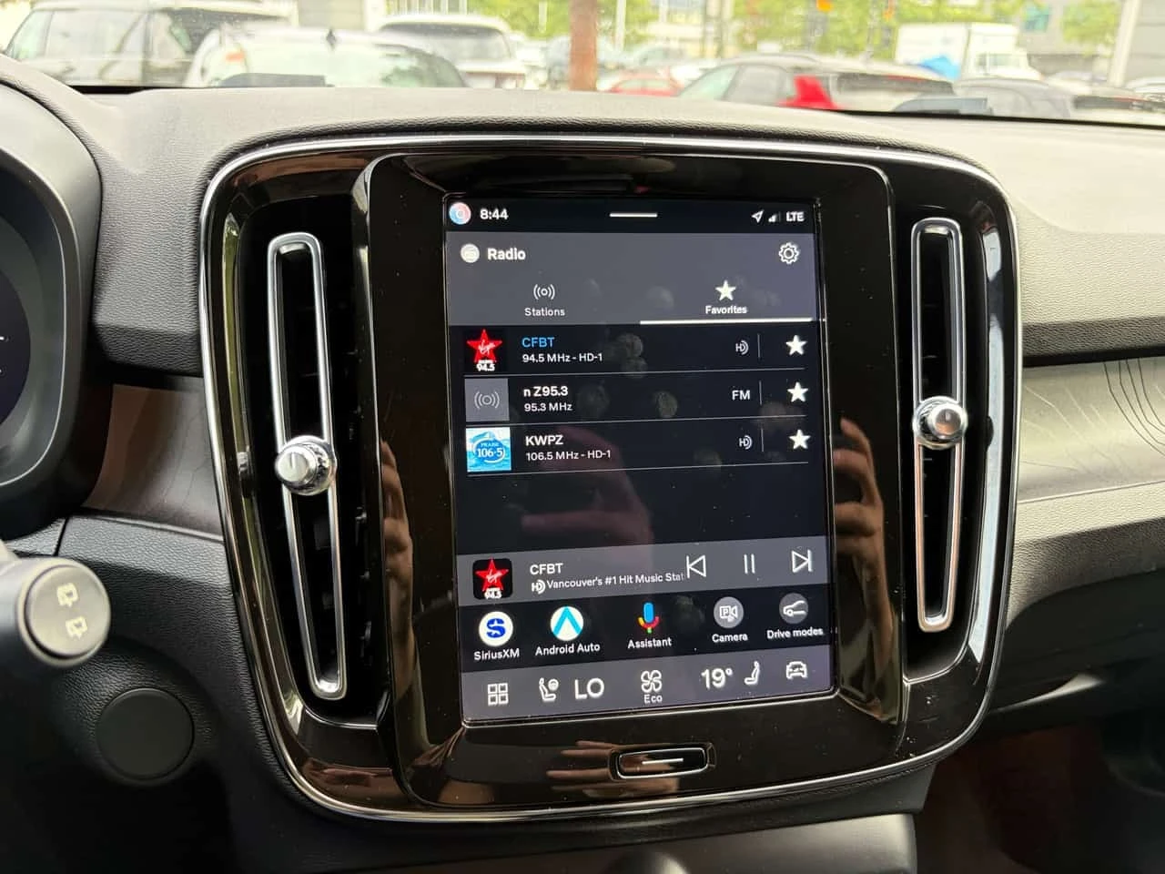 Volvo XC40 * Pure Twin eAWD Plus  * ПАНОРАМА * ЦЕНА ДО БГ * , снимка 13 - Автомобили и джипове - 56636890